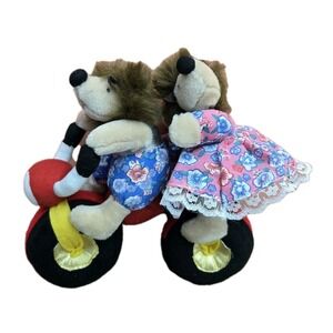 VINTAGE Sugar Loaf Hedgehog Couple on Motorcycle Plush Stuffed Animal 1998